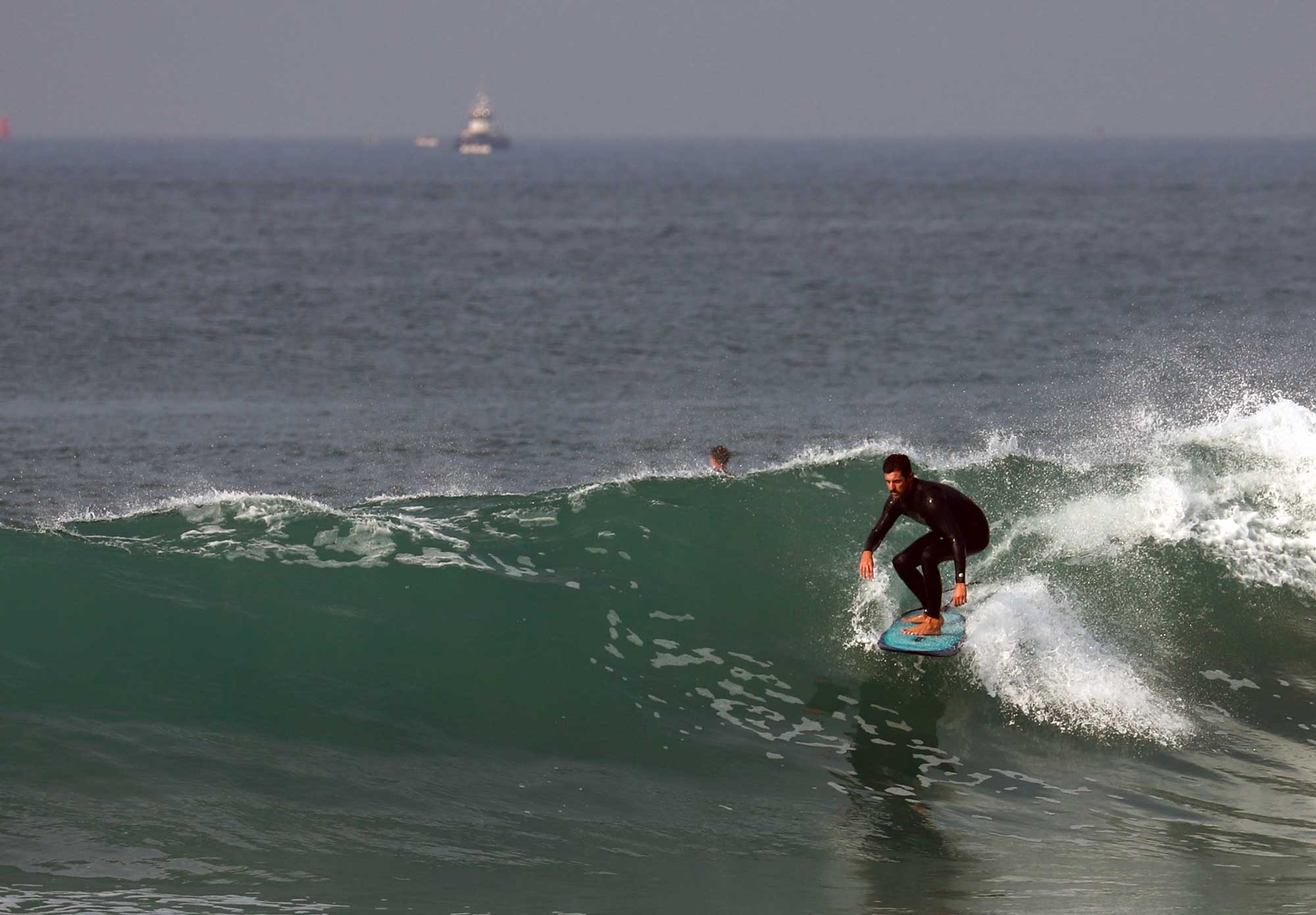 ALBERTO BOF’S PASSION FOR WAVES ON PIANO OR ON A SURFBOARD Bear