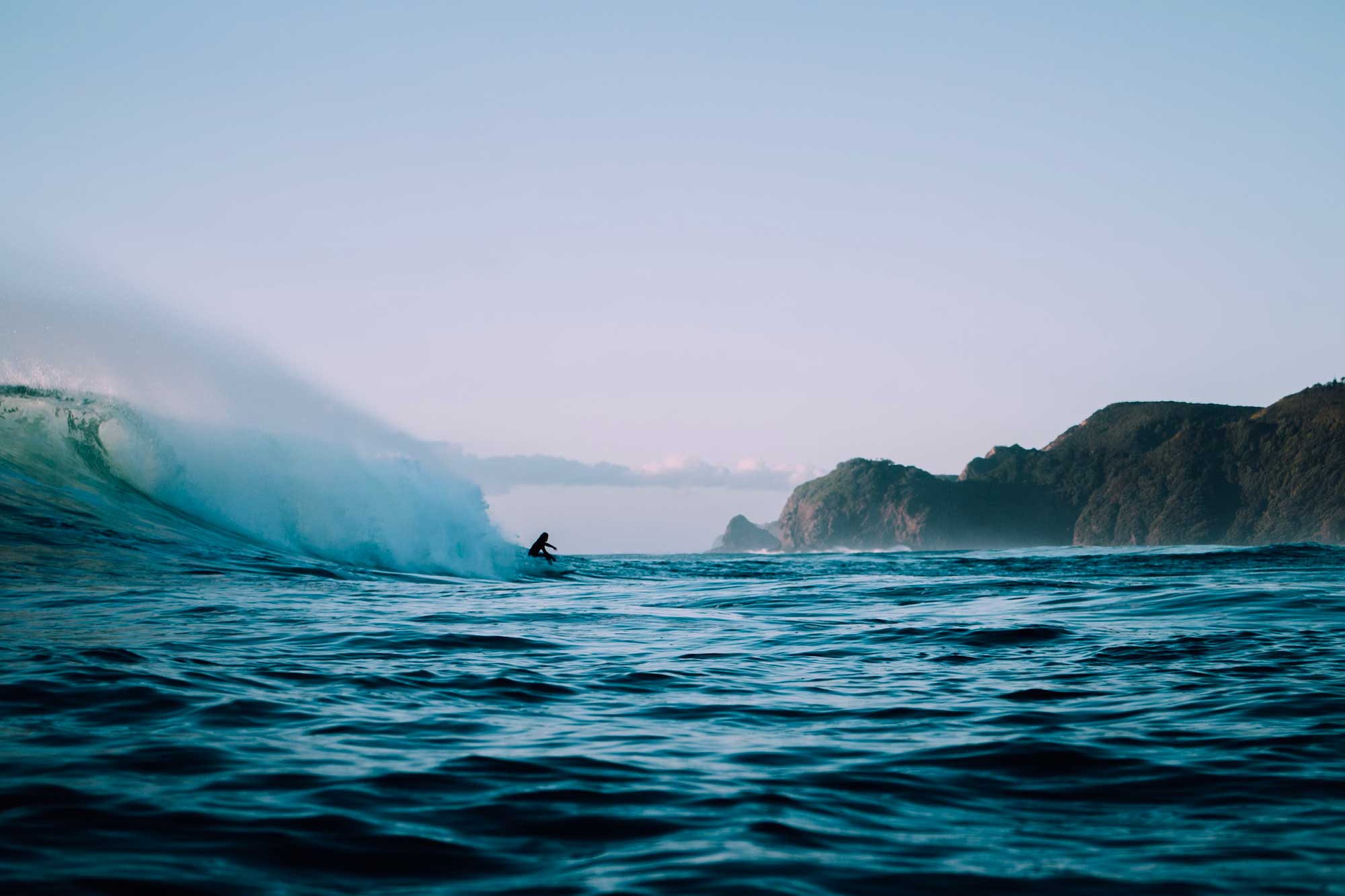 2022 SCHEDULE OF WORLD SURF LEAGUE TOUR Bear Surfboards